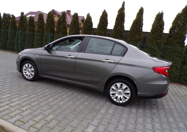 Fiat Tipo cena 45000 przebieg: 180000, rok produkcji 2019 z Gryfów Śląski małe 232